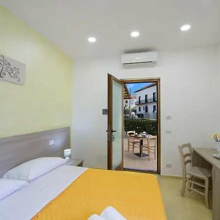 Gli Dei Gemelli 2 فندق مبيت وإفطار